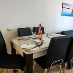 דירה 1 Dormitor Etaj 2 Moonlight Vega *