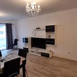 1 Dormitor Etaj 2 Moonlight Vega Apartment