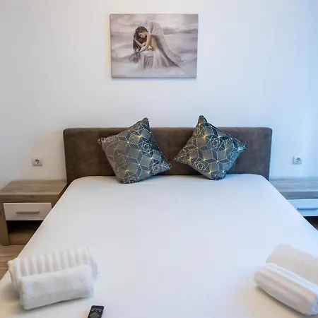 1 Dormitor Etaj 2 Moonlight 207 Vega Appartement *